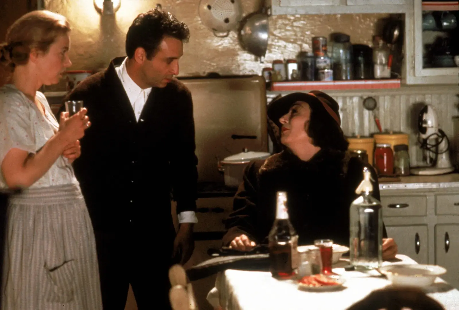 A still from Enemies, A Love Story (1989)