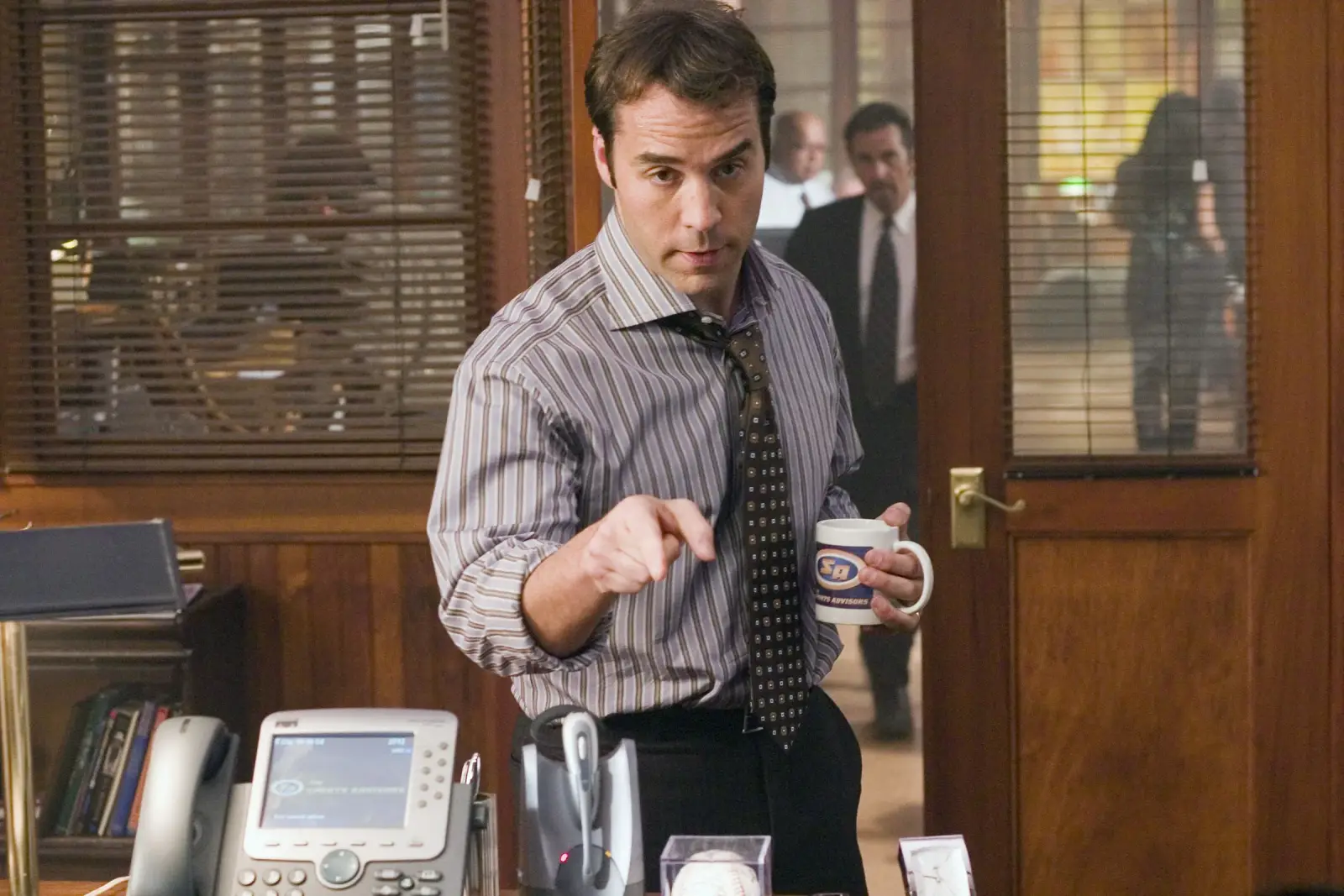 A still from Two For The Money (2005)