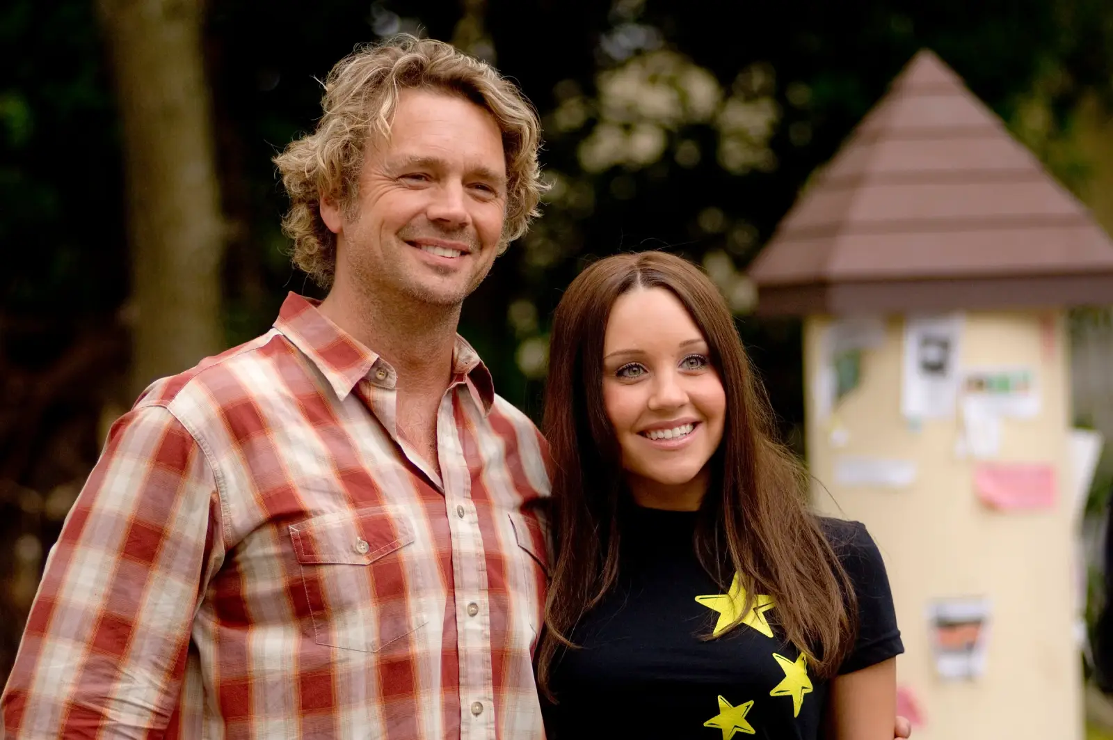 A still from Sydney White (2007)
